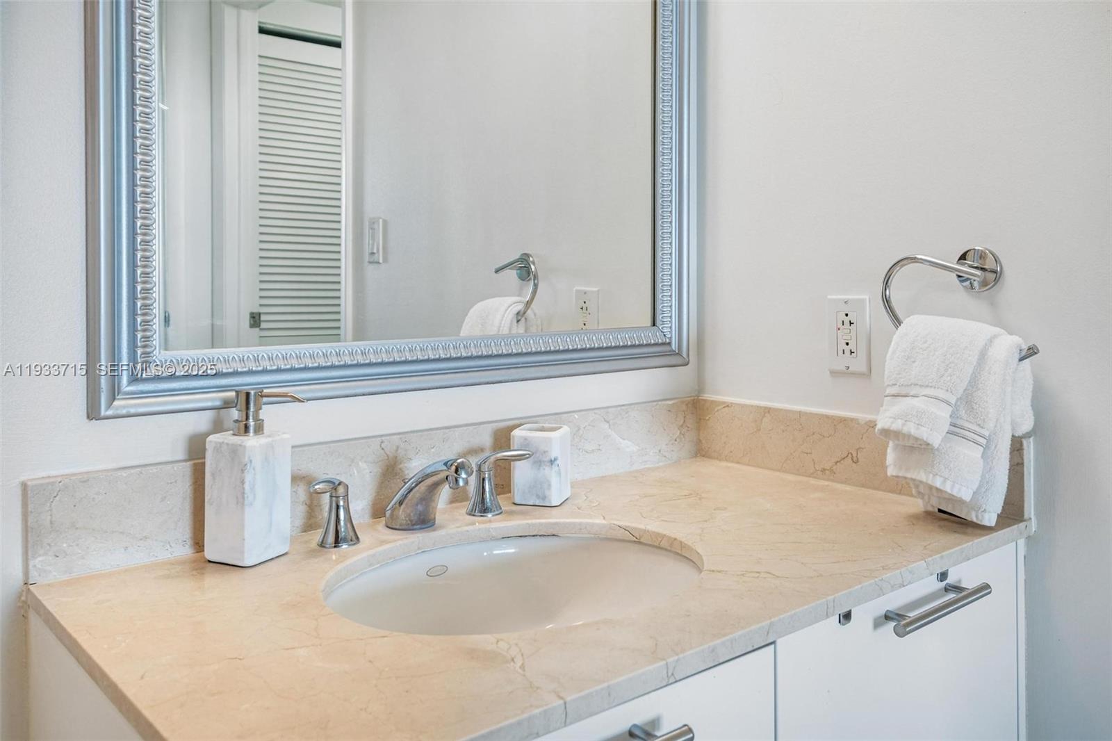 1800 N Bayshore Dr #3206, Miami FL 33132