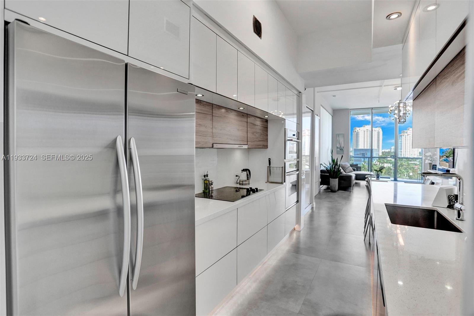 3029 NE 188th St #814, Aventura FL 33180