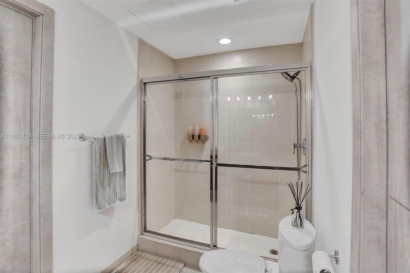3029 NE 188th St #814, Aventura FL 33180