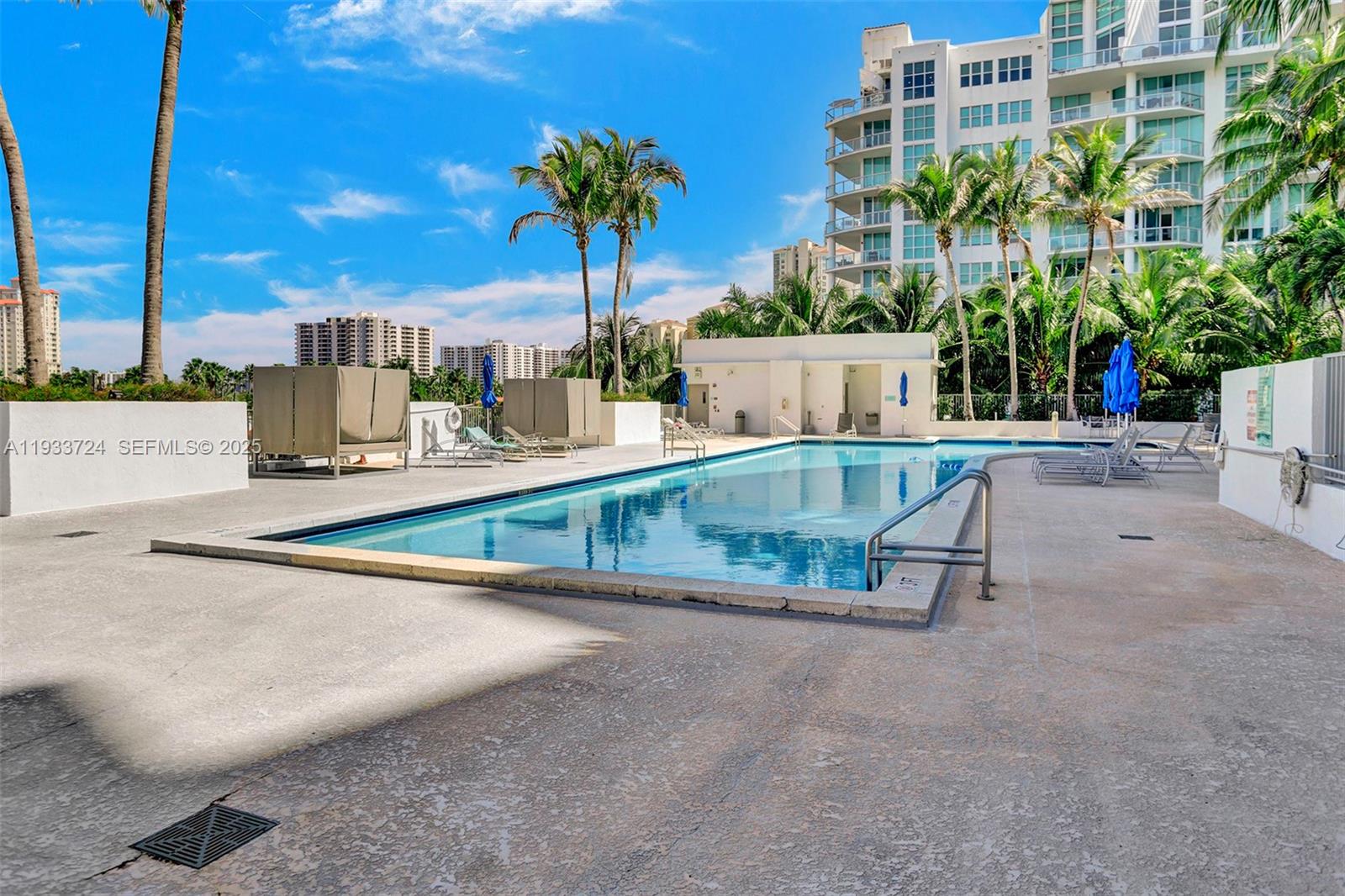 3029 NE 188th St #814, Aventura FL 33180