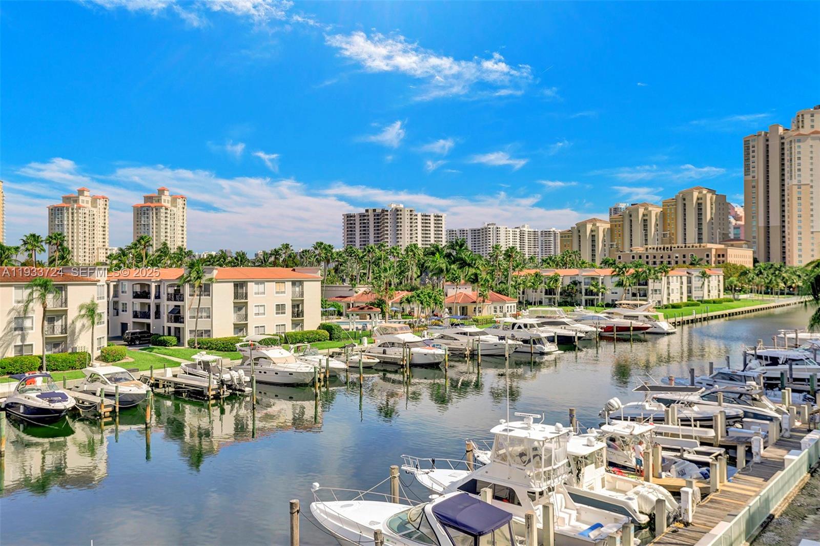 3029 NE 188th St #814, Aventura FL 33180