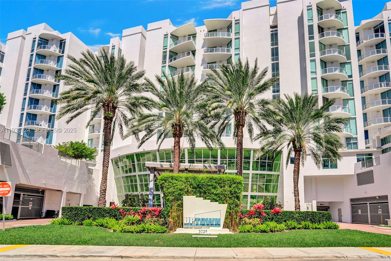 3029 NE 188th St #814, Aventura FL 33180