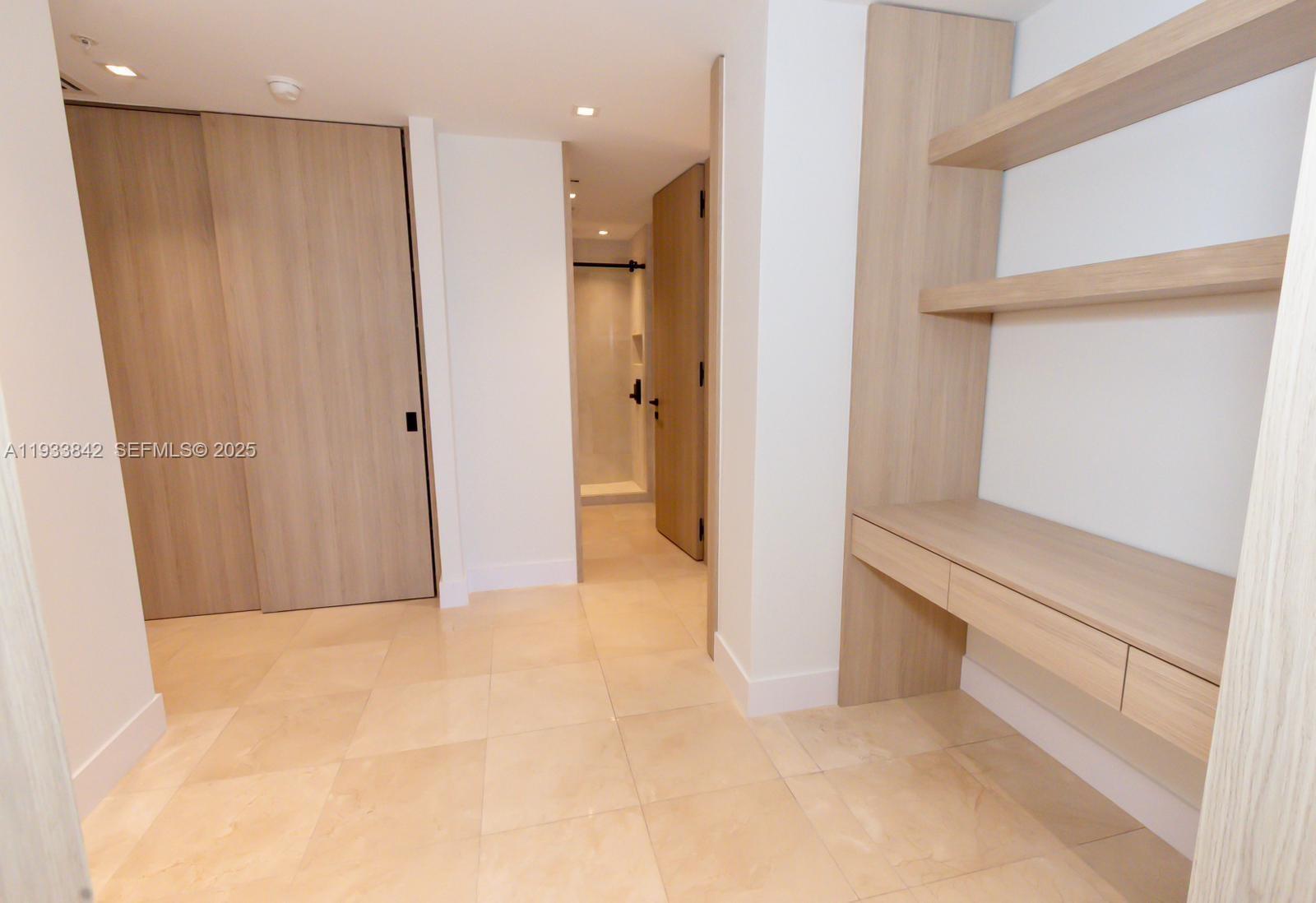 251 Crandon Blvd #1228, Key Biscayne FL 33149