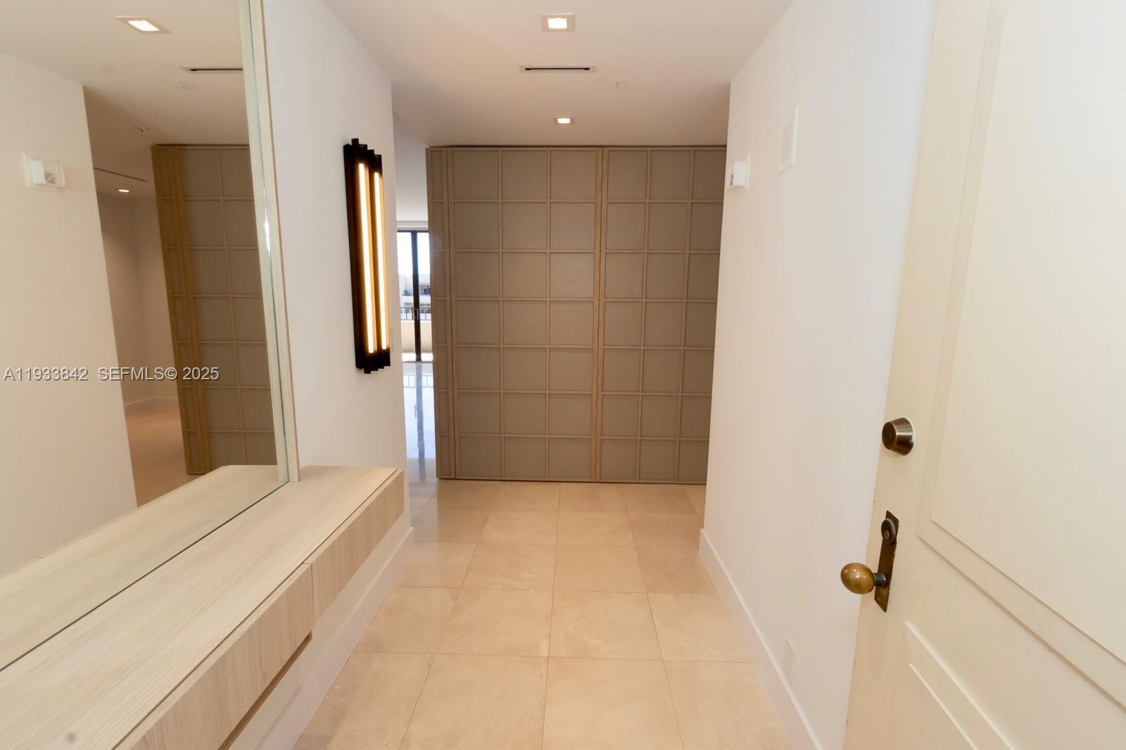 251 Crandon Blvd #1228, Key Biscayne FL 33149