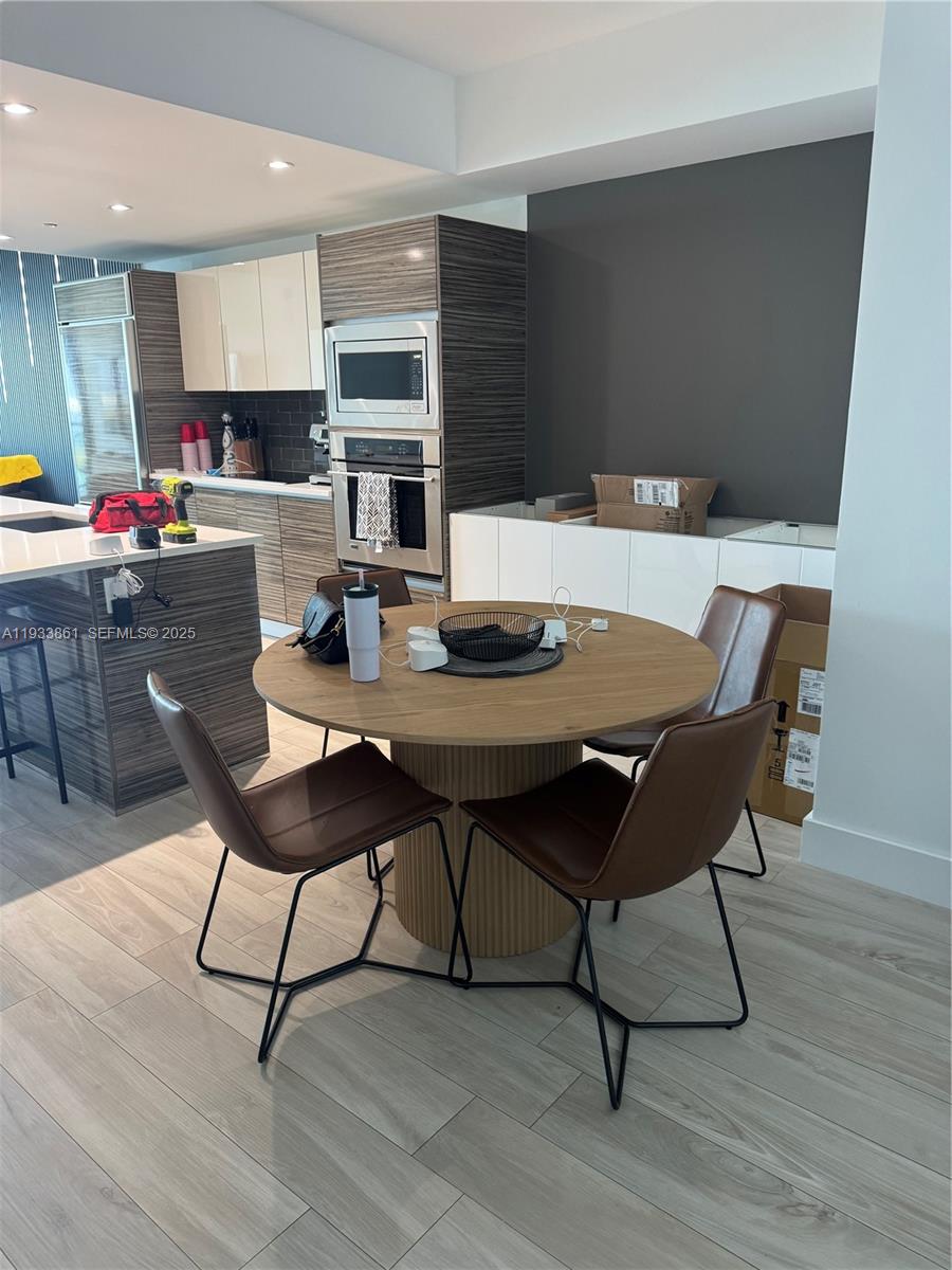 460 NE 28th St #3807, Miami FL 33137