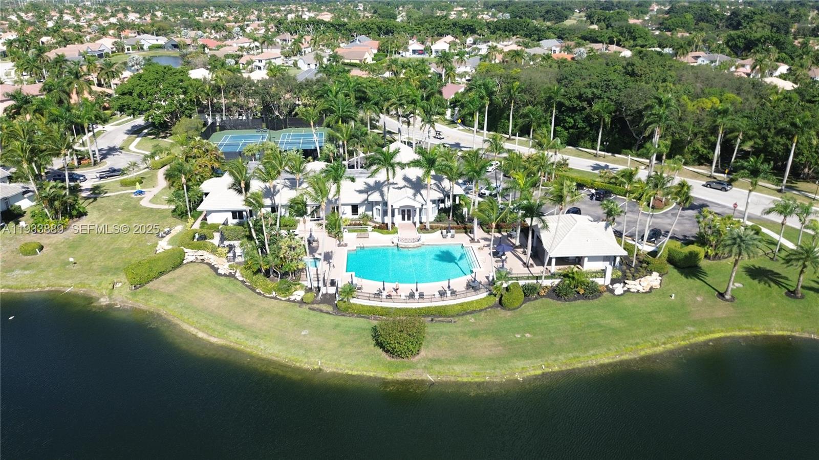 19754 Dinner Key Dr, Boca Raton FL 33498