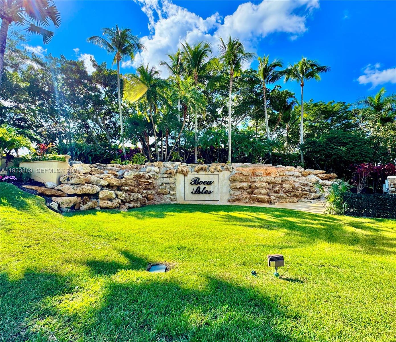 19754 Dinner Key Dr, Boca Raton FL 33498