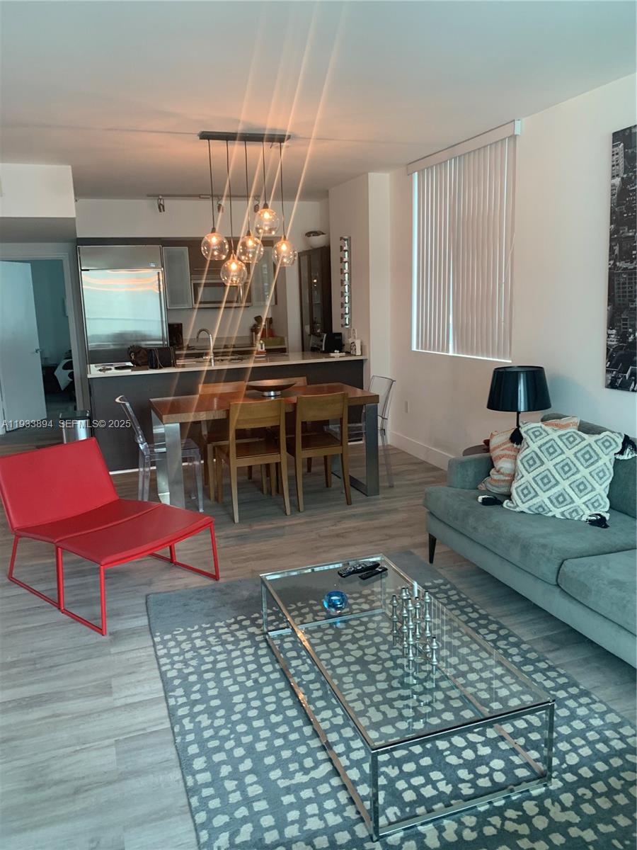 500 Brickell Ave #1507, Miami FL 33131