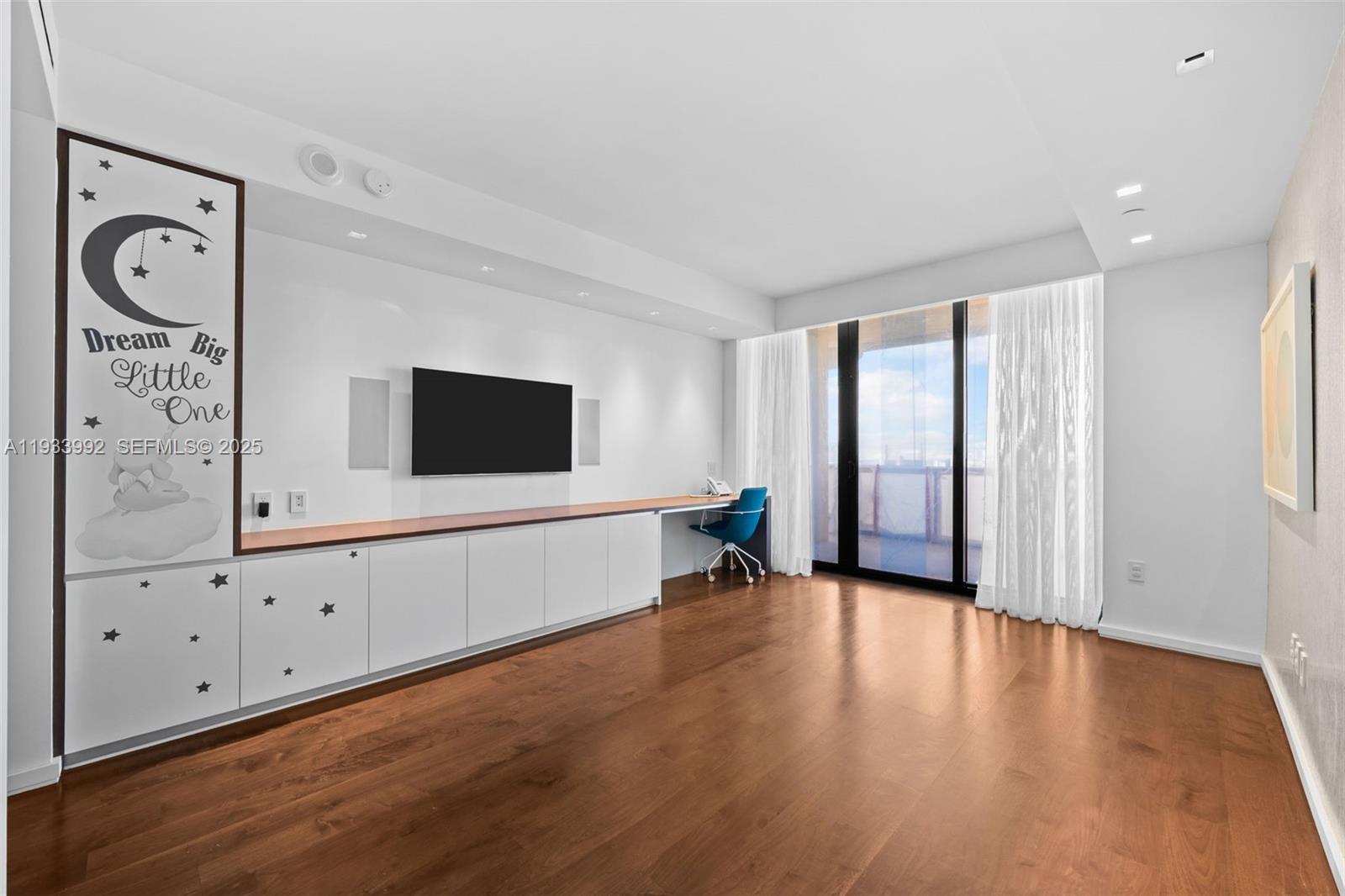 9999 Collins Ave #12E, Bal Harbour FL 33154