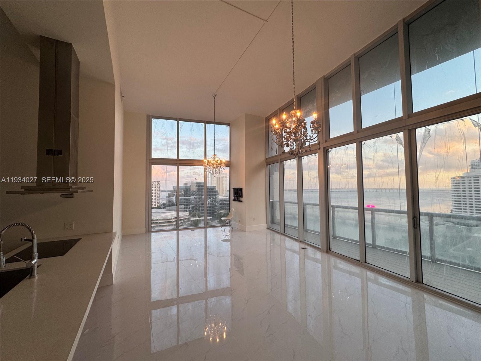 495 Brickell Ave #1501, Miami FL 33131