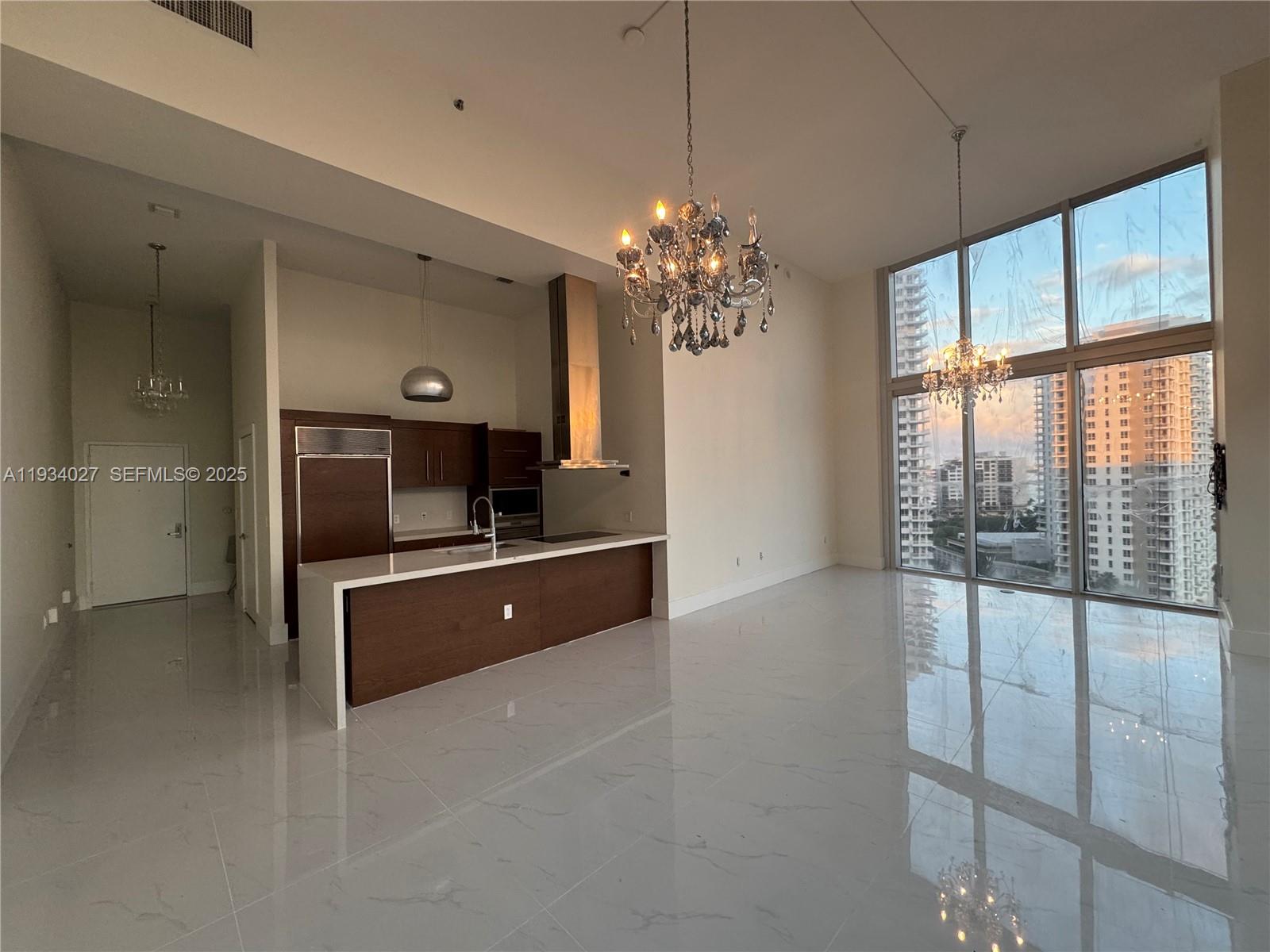 495 Brickell Ave #1501, Miami FL 33131