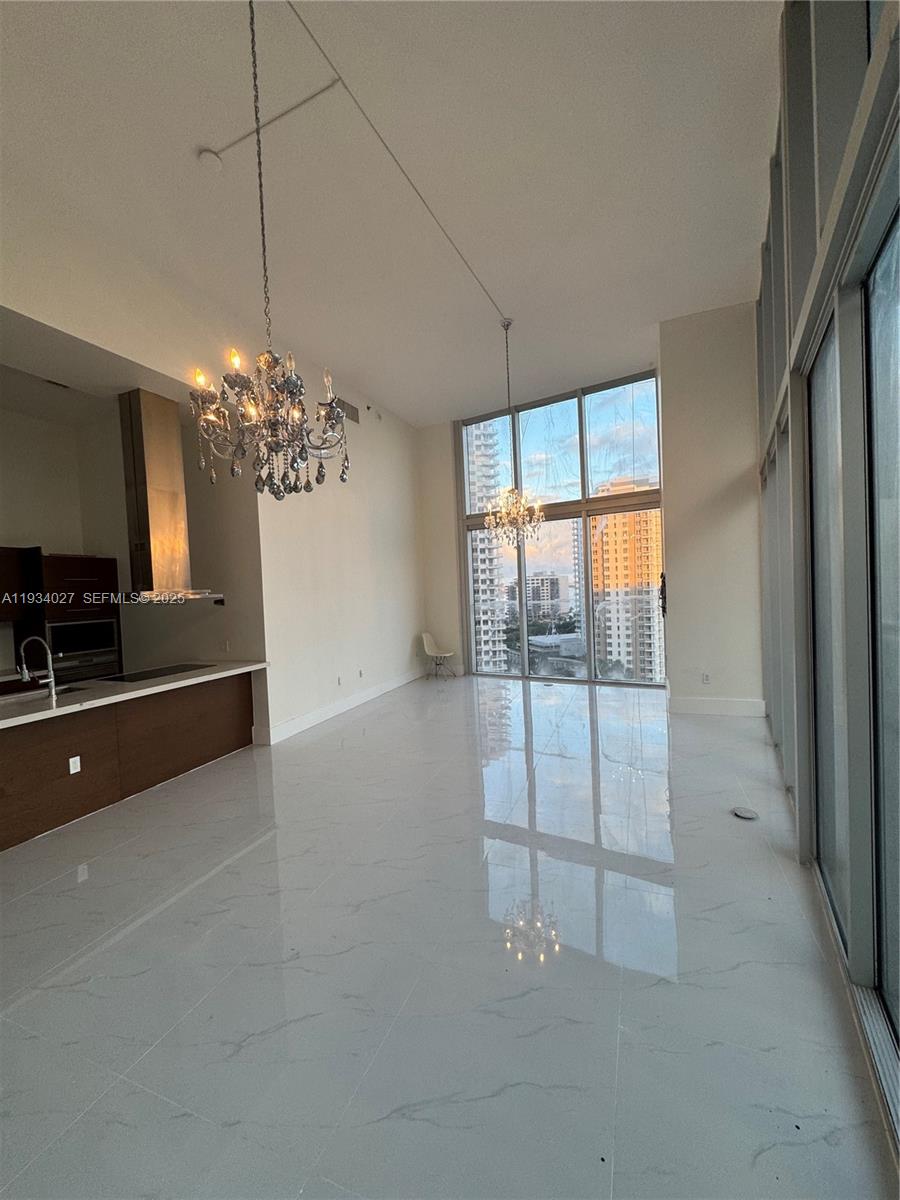 495 Brickell Ave #1501, Miami FL 33131