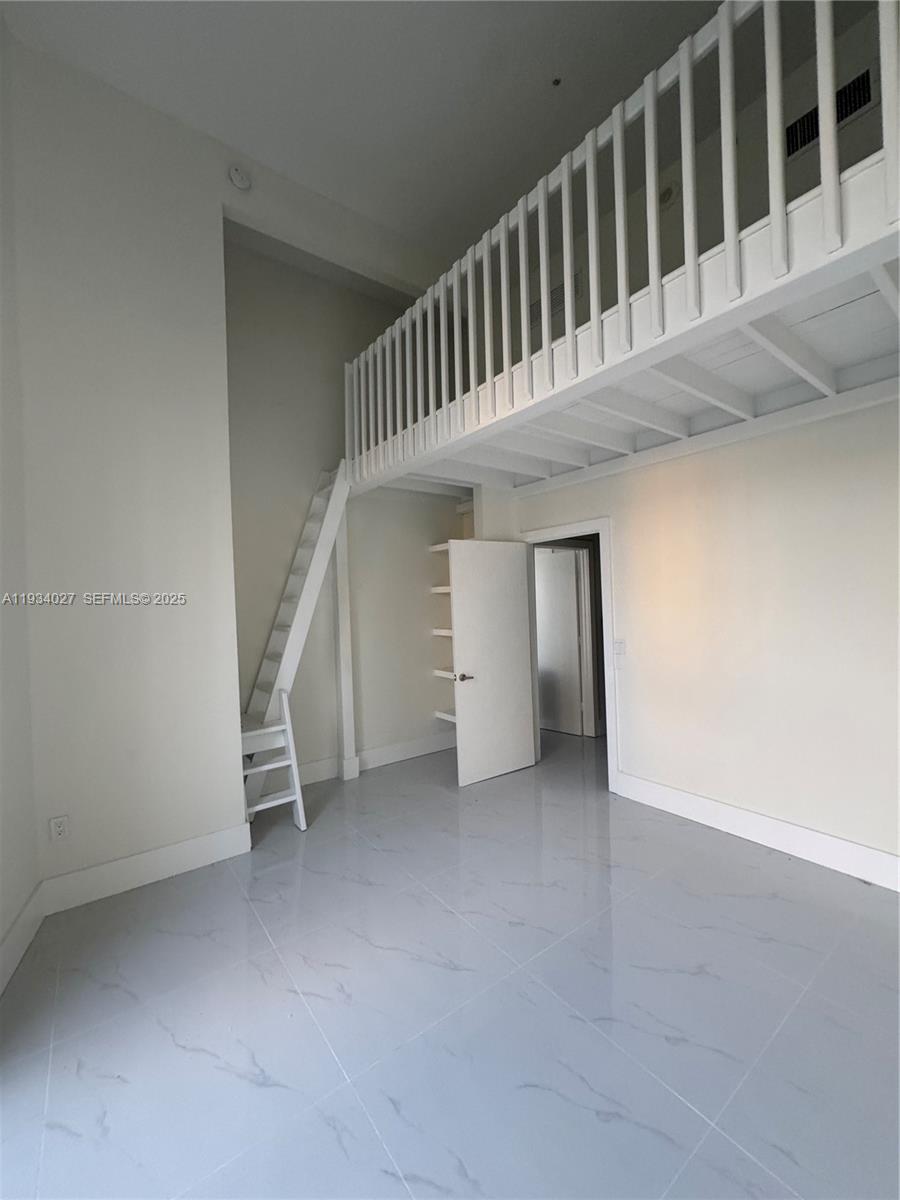 495 Brickell Ave #1501, Miami FL 33131
