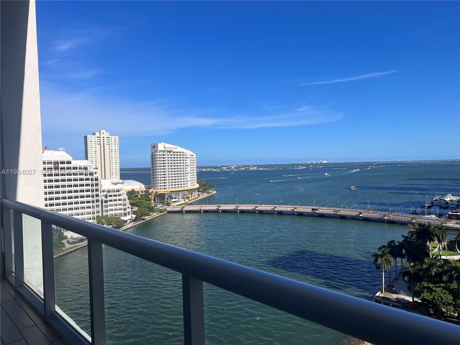 495 Brickell Ave #1501, Miami FL 33131