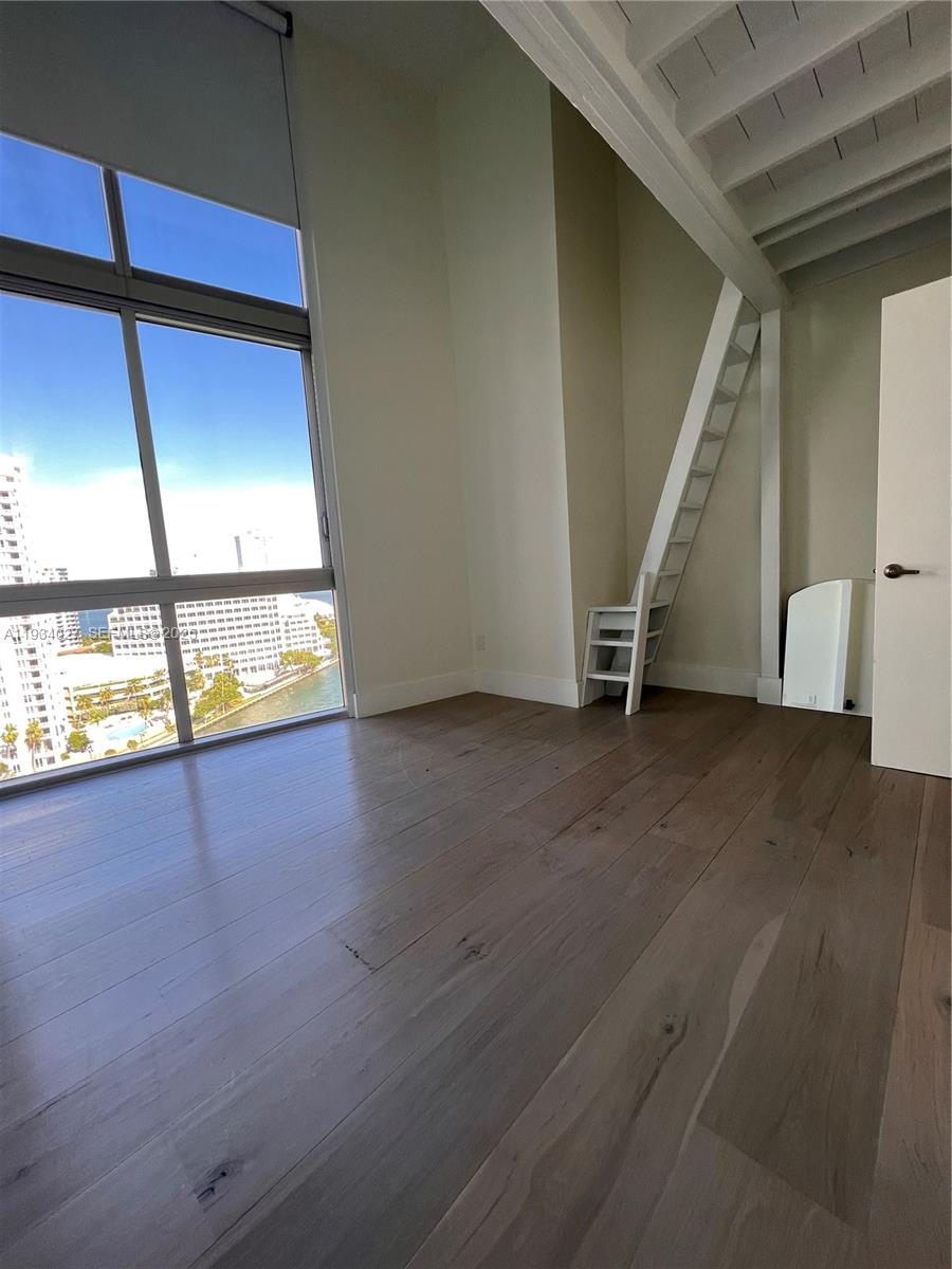 495 Brickell Ave #1501, Miami FL 33131