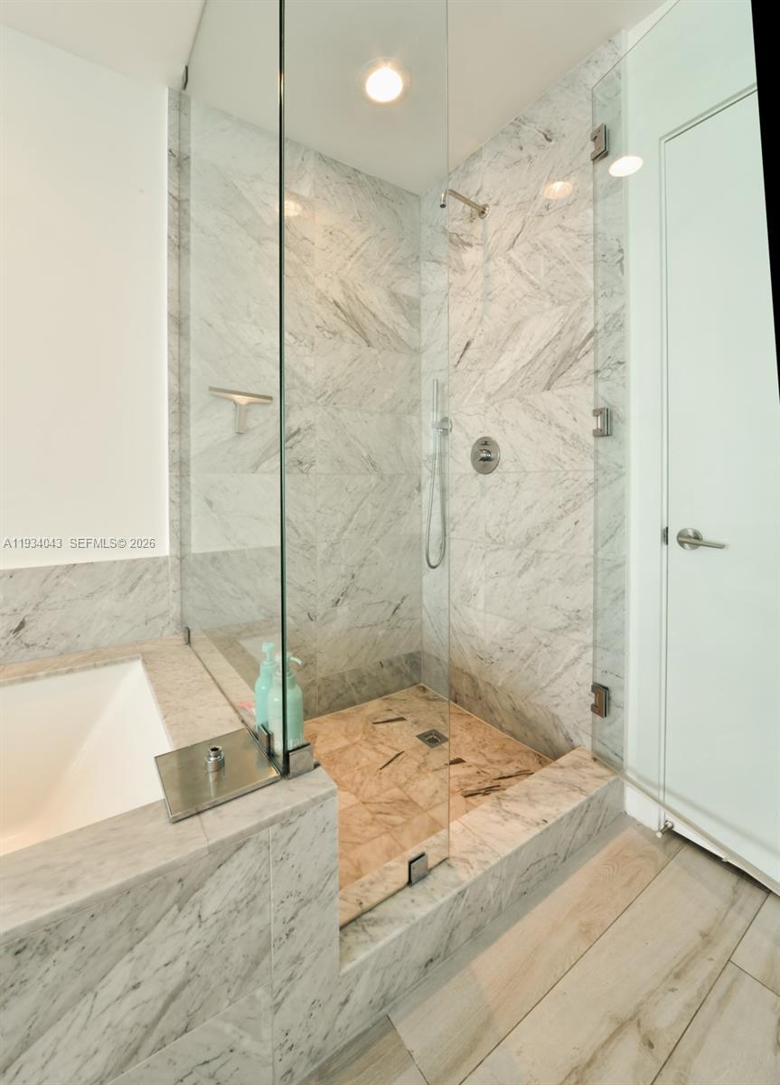 480 NE 31st St #3404, Miami FL 33137