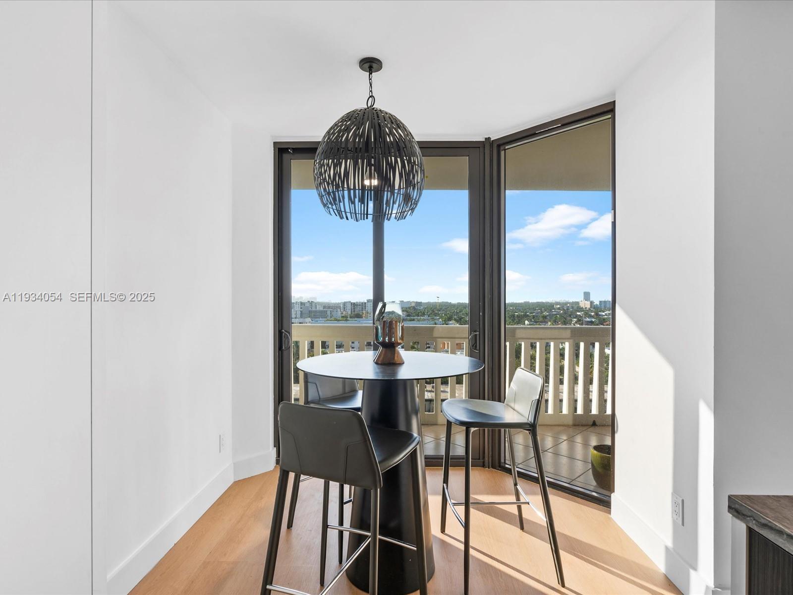 2000 Island Blvd #903, Aventura FL 33160