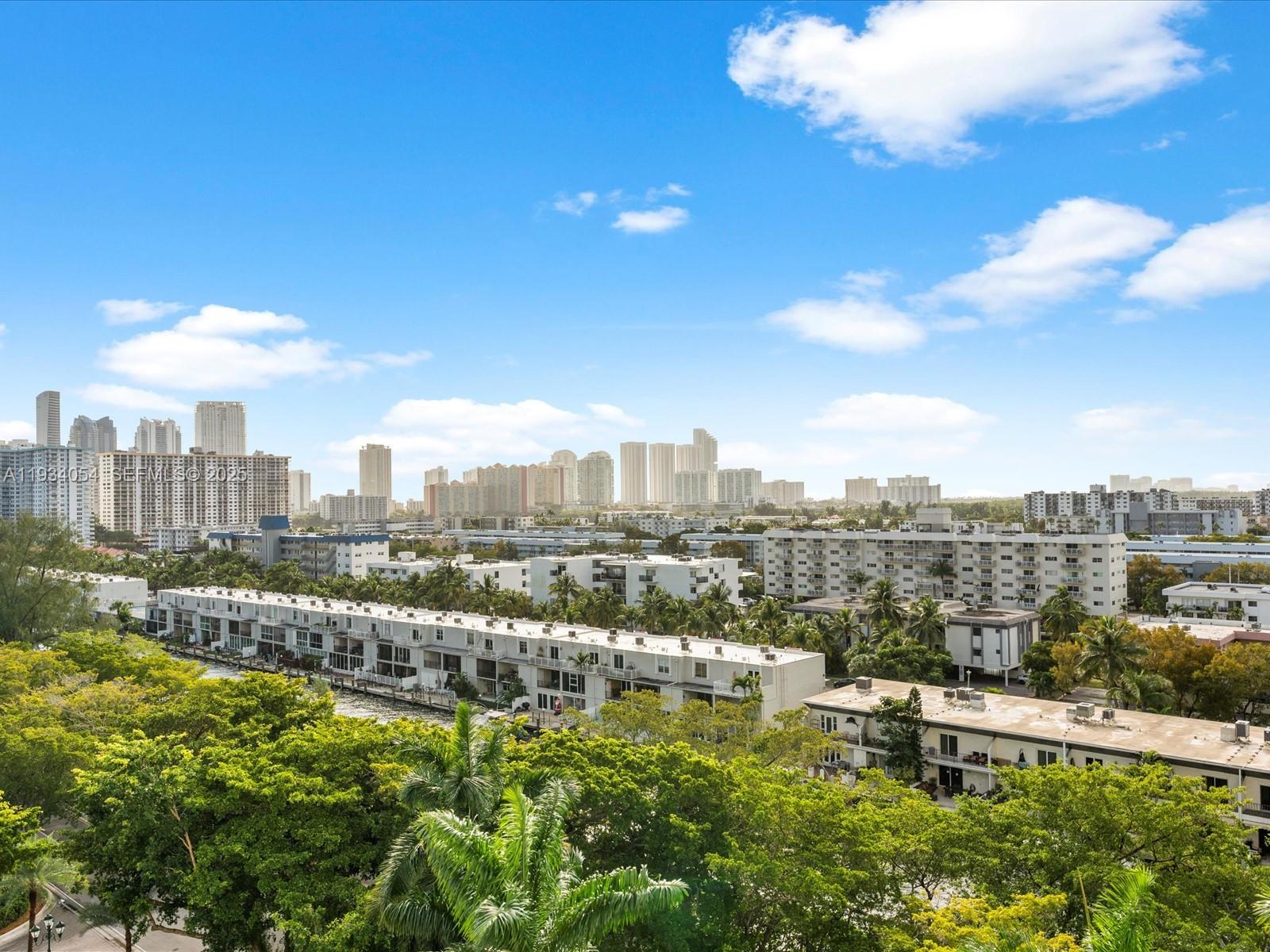 2000 Island Blvd #903, Aventura FL 33160