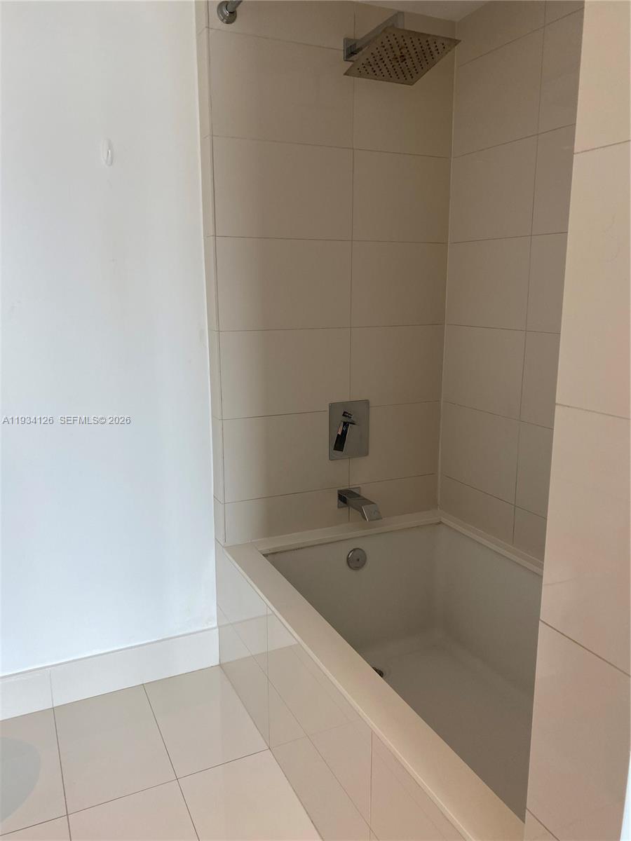 1300 S Miami Ave #3811, Miami FL 33130