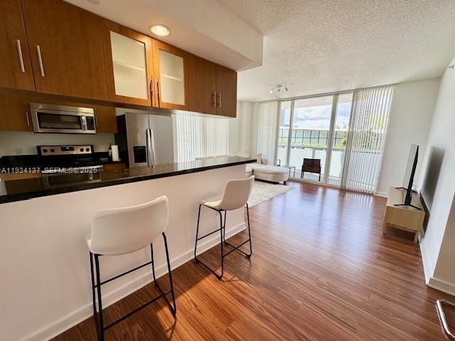 601 NE 23rd St #1106, Miami FL 33137