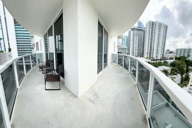 601 NE 23rd St #1106, Miami FL 33137