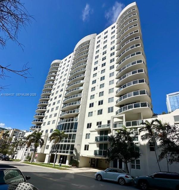 601 NE 23rd St #1106, Miami FL 33137