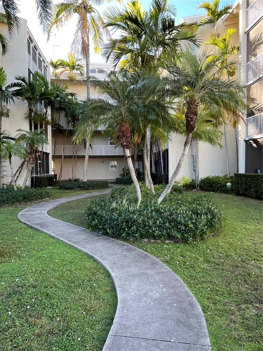 21121 SW 85th Ave #311, Cutler Bay FL 33189