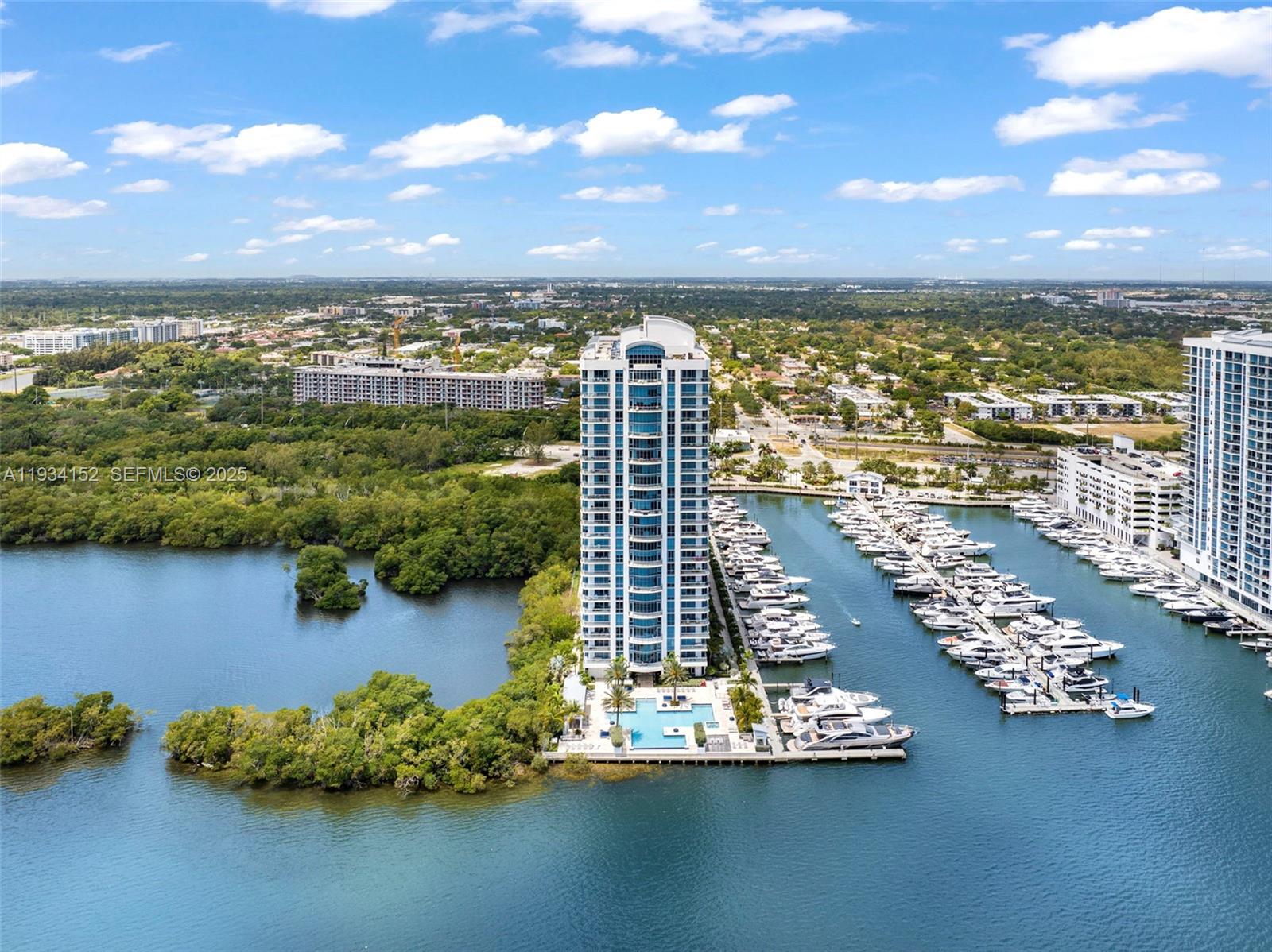 17111 Biscayne Blvd #1110, North Miami Beach FL 33160