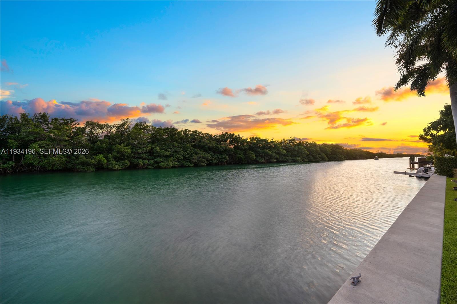100 Cape Florida Dr, Key Biscayne FL 33149