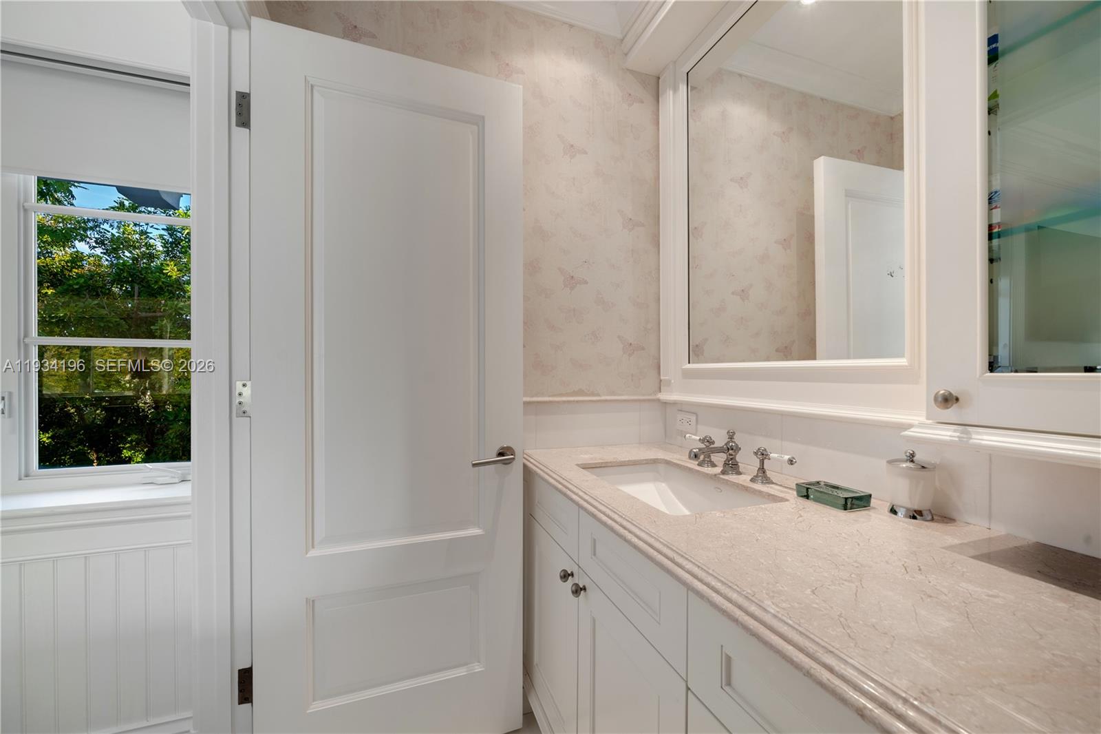 100 Cape Florida Dr, Key Biscayne FL 33149