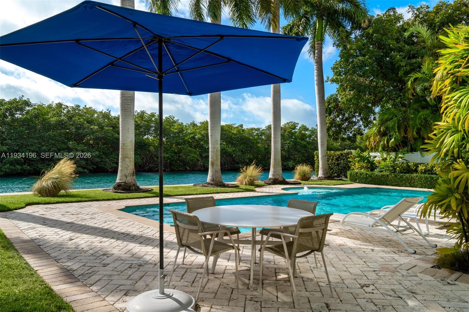 100 Cape Florida Dr, Key Biscayne FL 33149