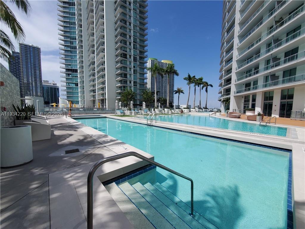 90 SW 3rd St #2109, Miami FL 33130