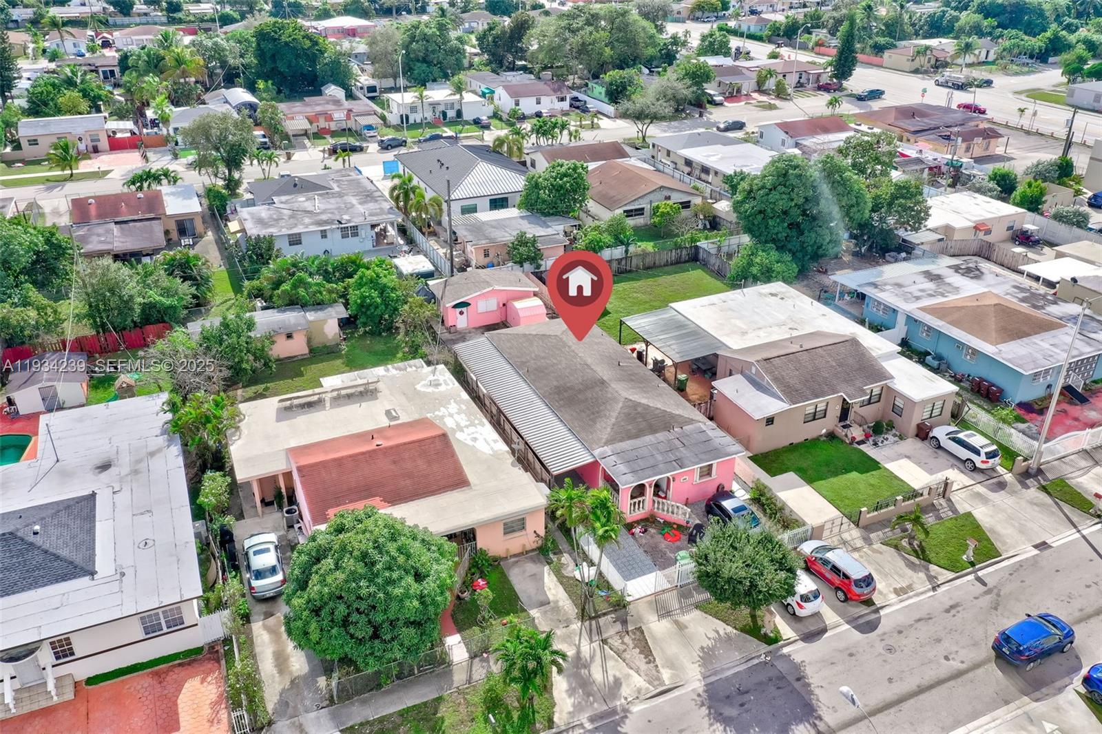 854 E 24th St, Hialeah FL 33013