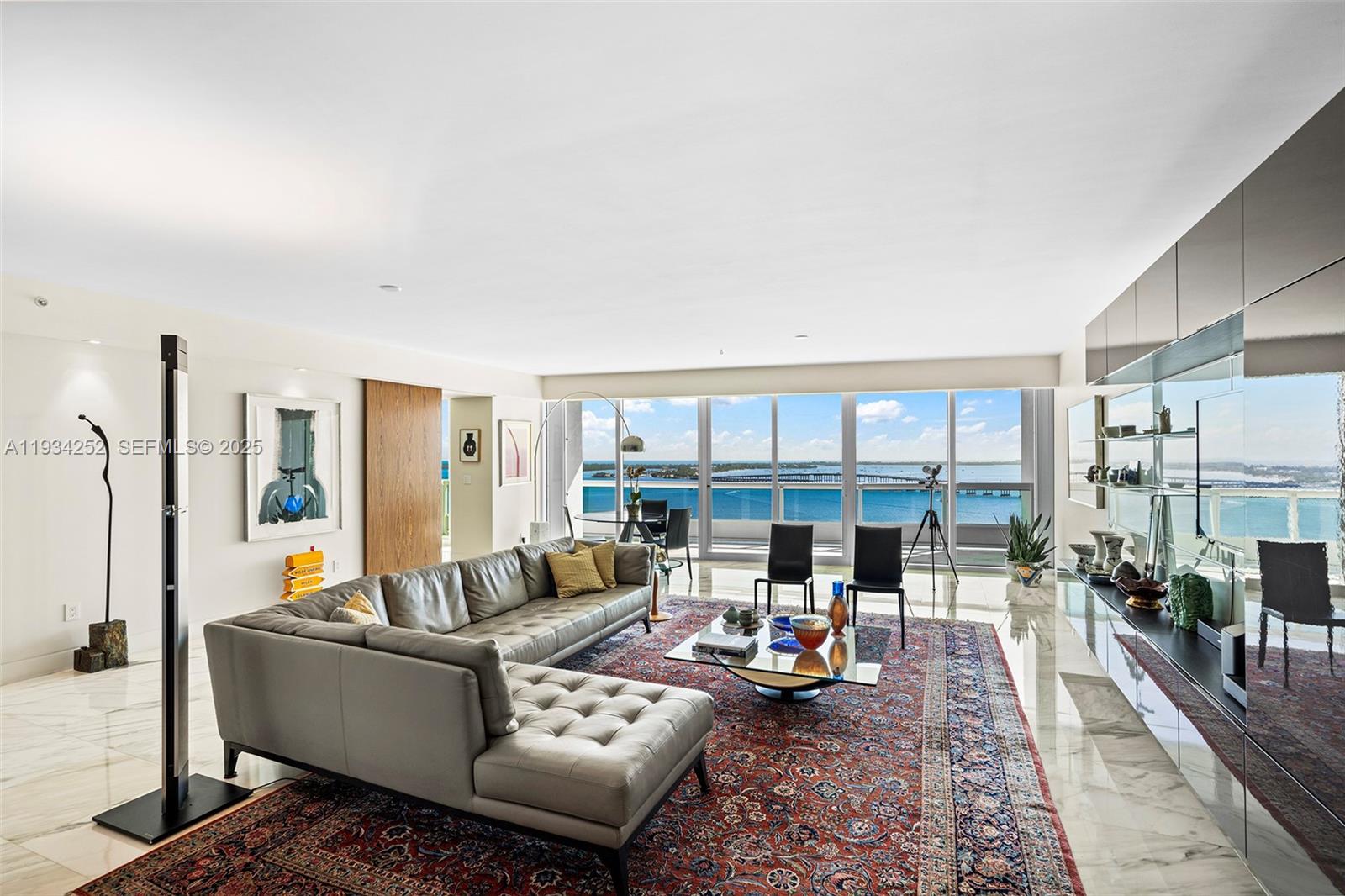 1643 Brickell Ave #2304, Miami FL 33129