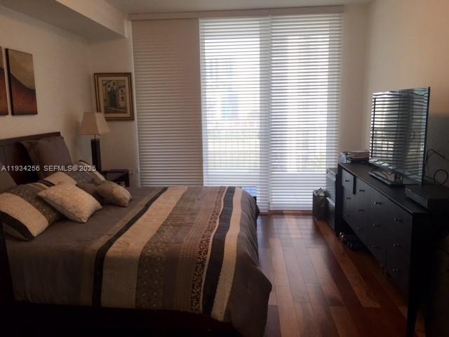 801 Brickell Key Blvd #1004, Miami FL 33131
