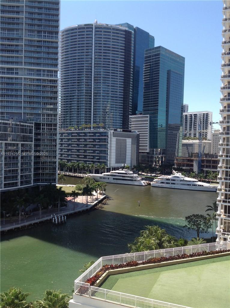 801 Brickell Key Blvd #1004, Miami FL 33131