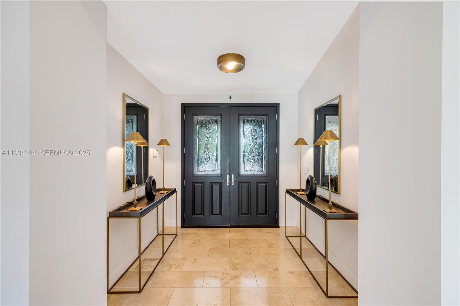 8000 Los Pinos Blvd, Coral Gables FL 33143