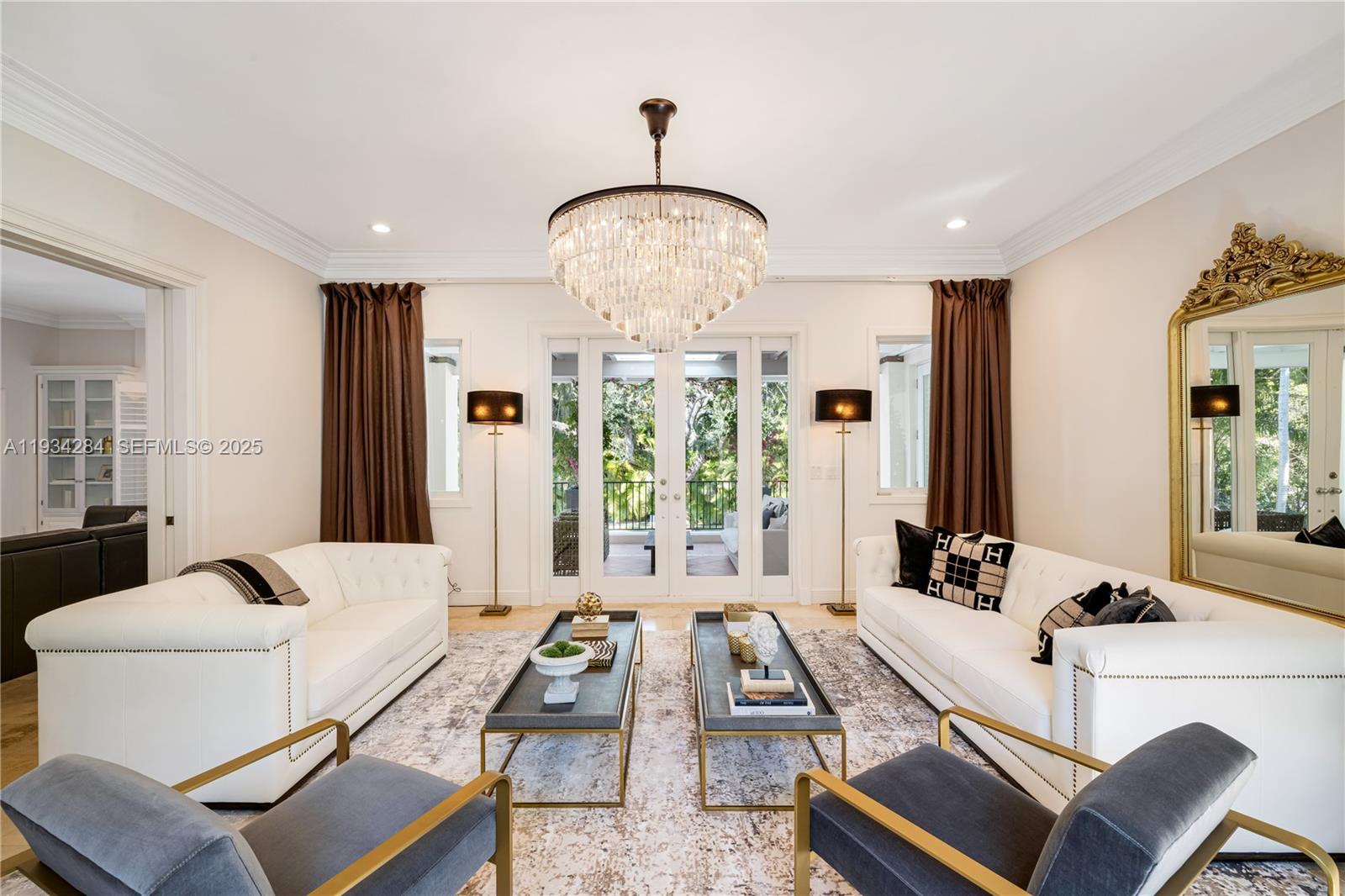 8000 Los Pinos Blvd, Coral Gables FL 33143