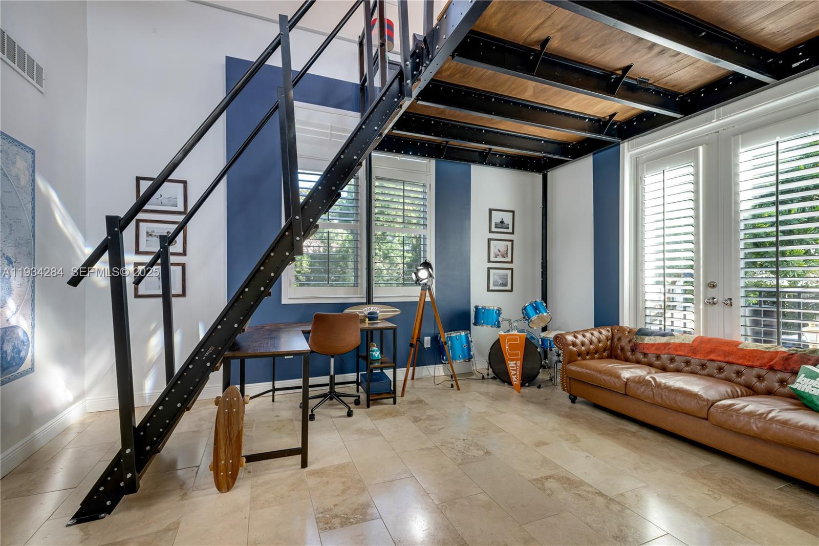 8000 Los Pinos Blvd, Coral Gables FL 33143