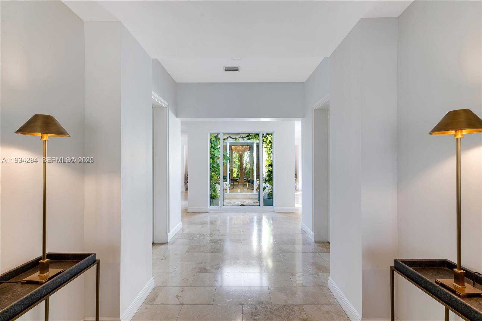 8000 Los Pinos Blvd, Coral Gables FL 33143