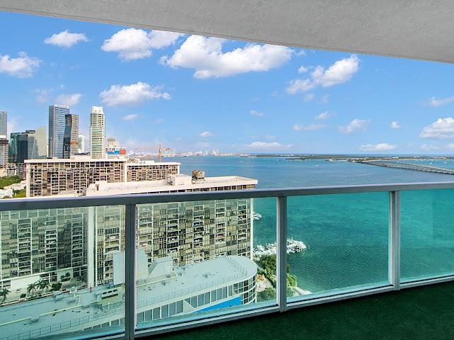2101 Brickell Ave #2705, Miami FL 33129