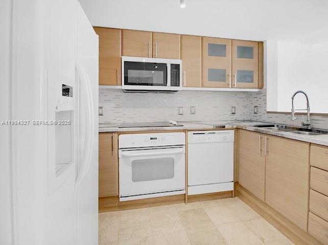 2101 Brickell Ave #2705, Miami FL 33129