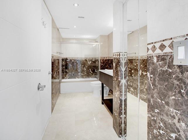 2101 Brickell Ave #2705, Miami FL 33129