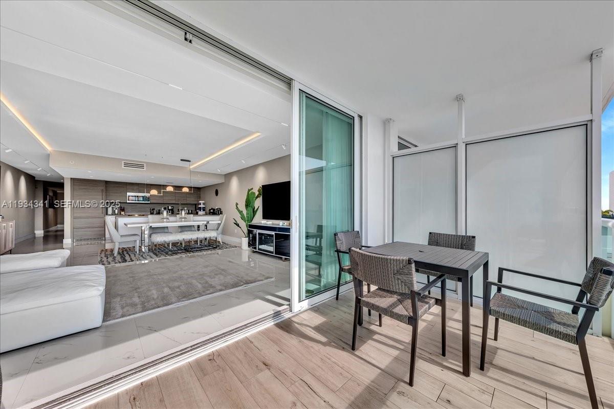 400 Sunny Isles Blvd #718, Sunny Isles Beach FL 33160