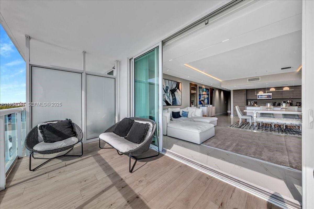 400 Sunny Isles Blvd #718, Sunny Isles Beach FL 33160