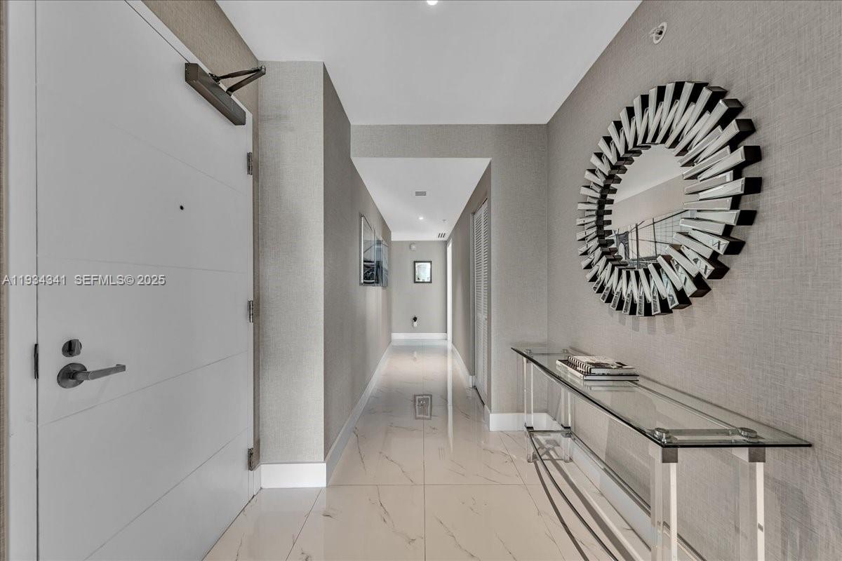 400 Sunny Isles Blvd #718, Sunny Isles Beach FL 33160