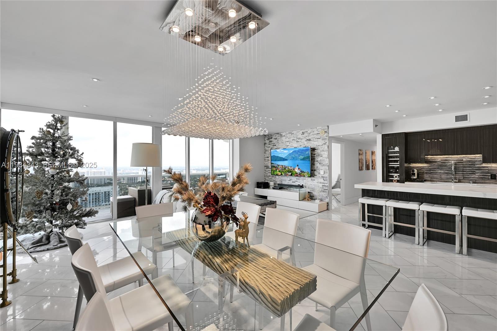 1850 S Ocean Dr #PH4405, Hallandale Beach FL 33009