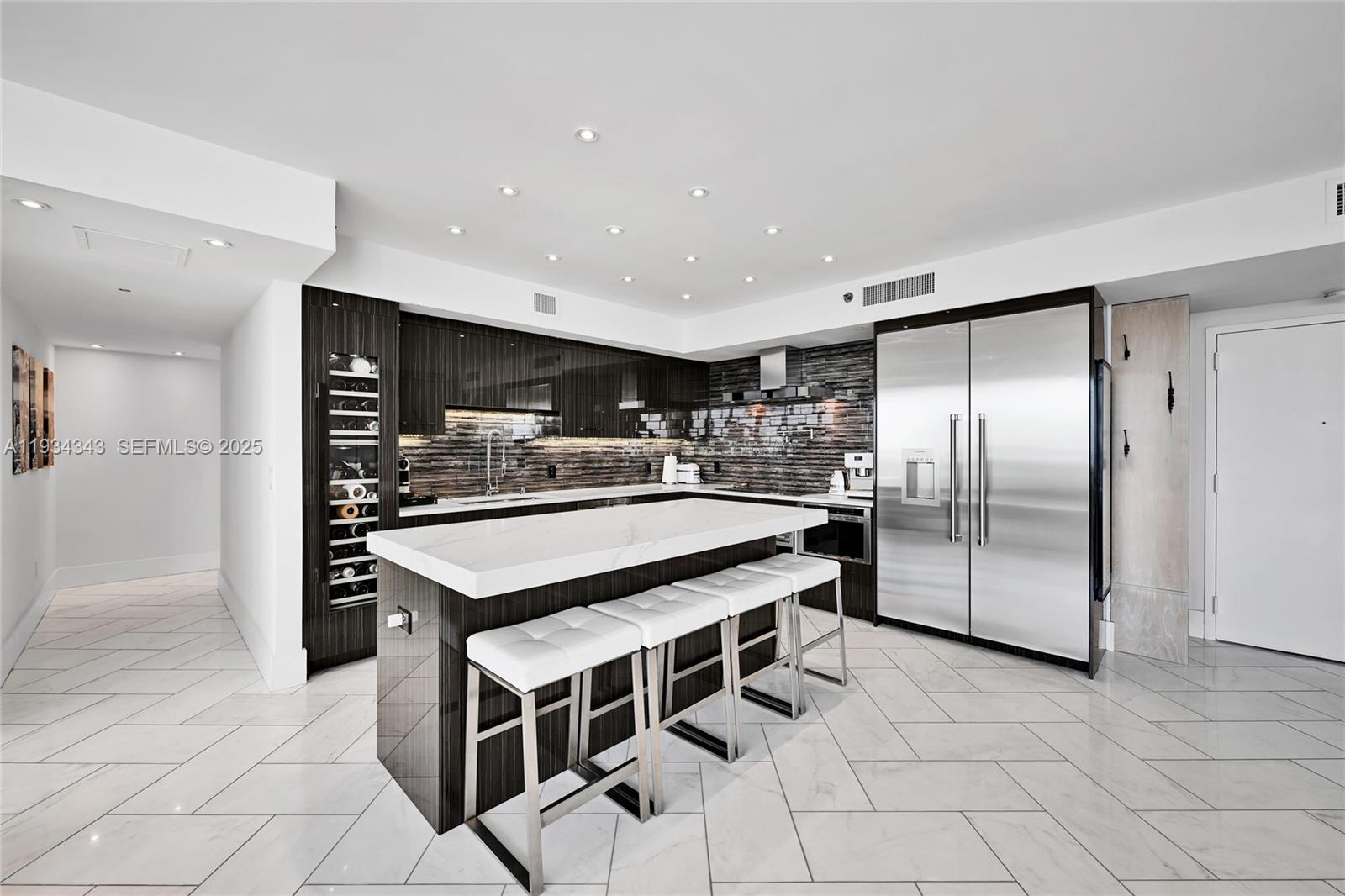 1850 S Ocean Dr #PH4405, Hallandale Beach FL 33009