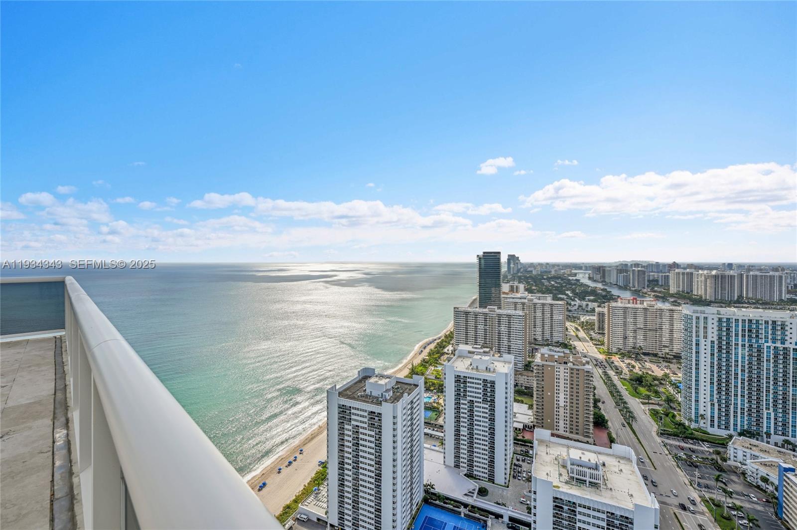 1850 S Ocean Dr #PH4405, Hallandale Beach FL 33009