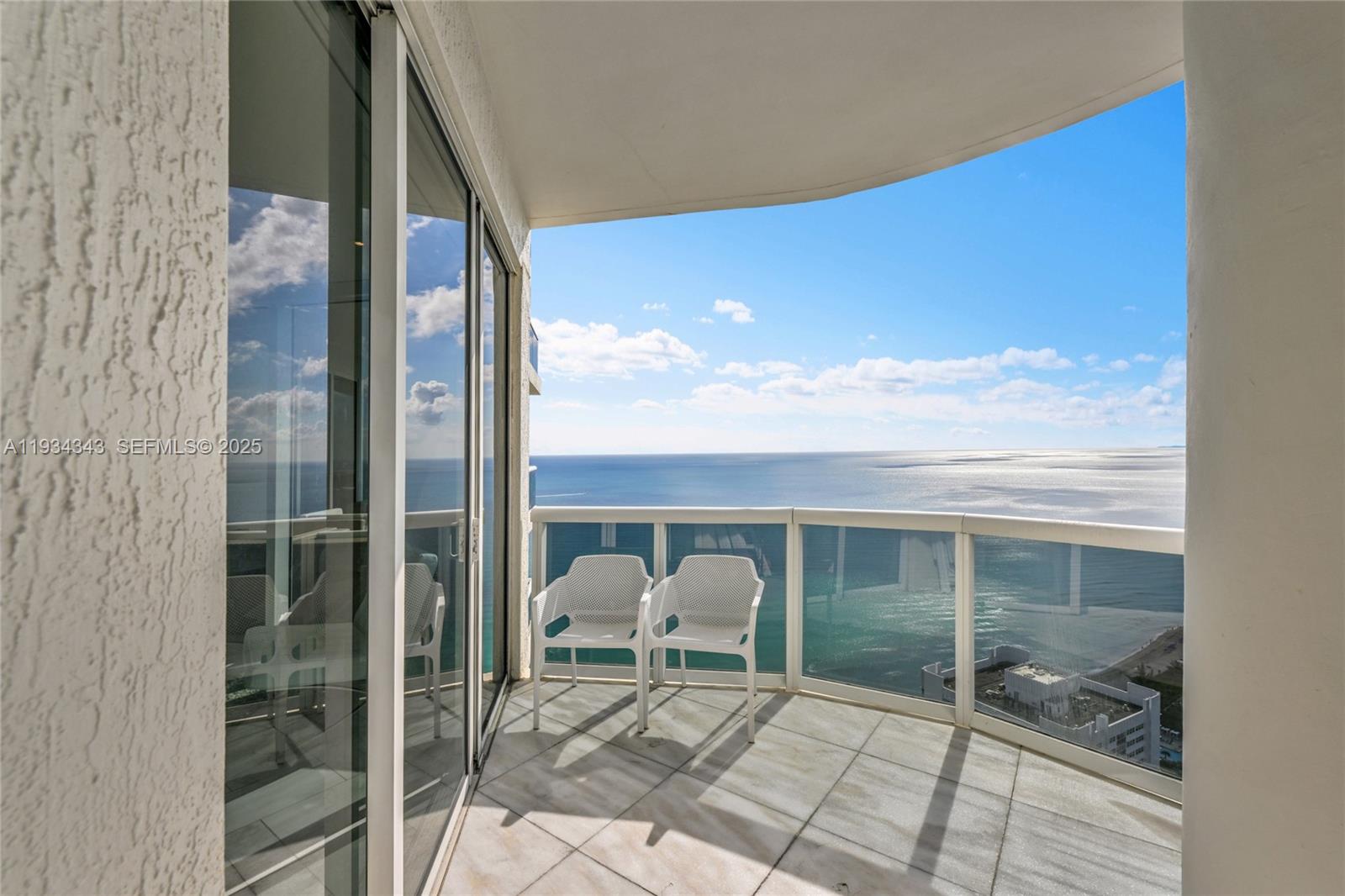 1850 S Ocean Dr #PH4405, Hallandale Beach FL 33009